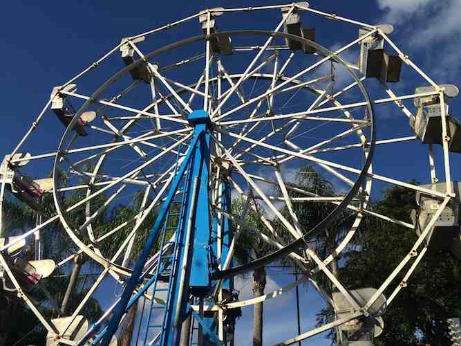 Rent the Ferris Wheel