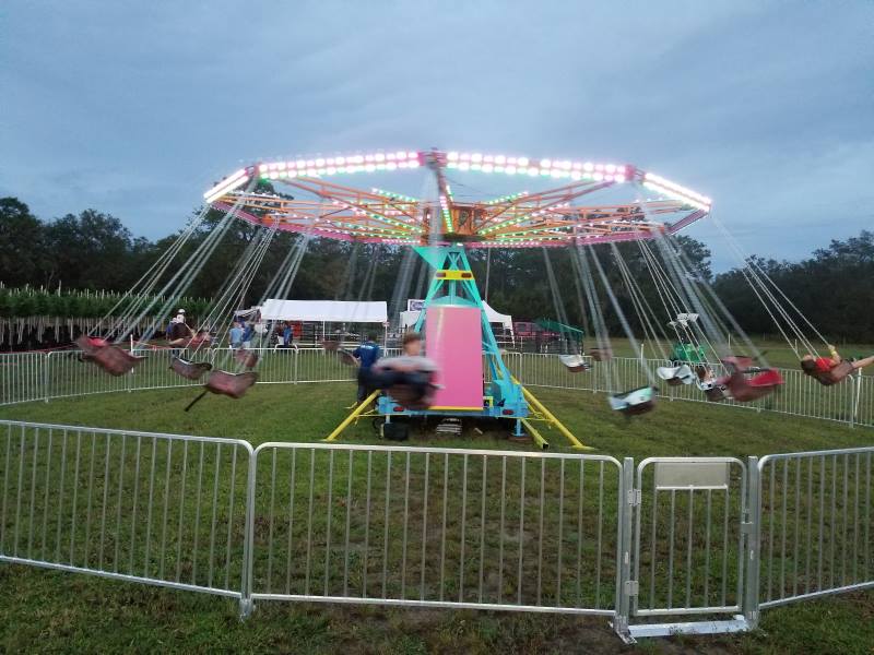 Classic Carnival Ride Cyclone Swing Rental