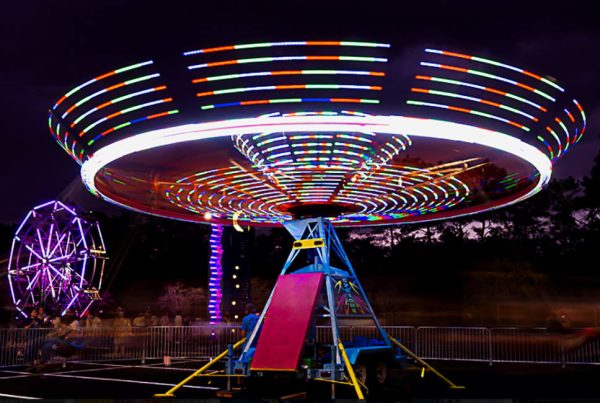 Cyclone Swing Rental | Classic Carnival Rides | Amusement Ride Rentals