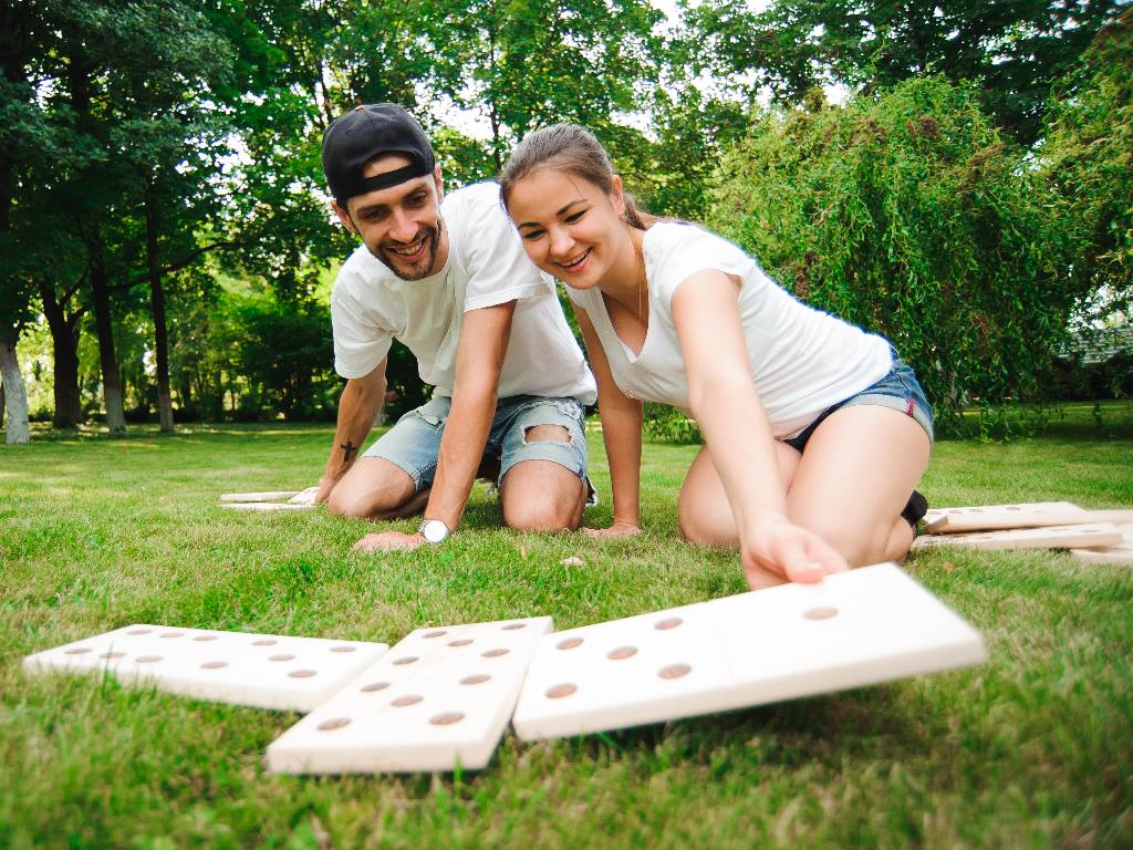 Giant Dominoes Game Rental