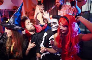 How To Plan a Halloween Party In 7 Steps