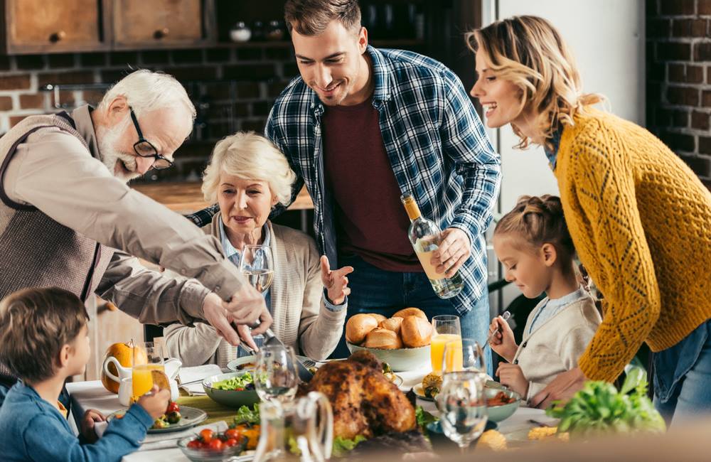 17 Thanksgiving Appetizers for Picky Eaters | Turkey Day Dinner Tips